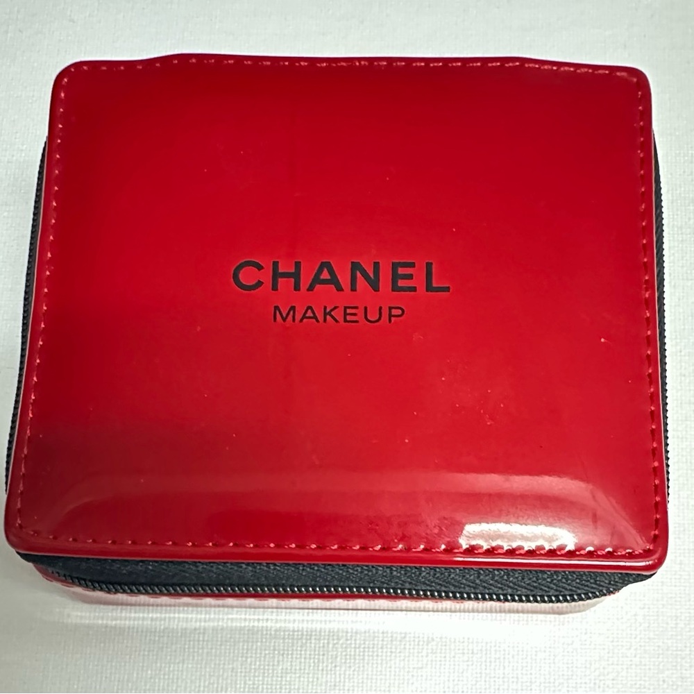 CHANEL Glossy Red Makeup Case